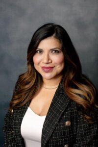 Monica Davidson Headshot