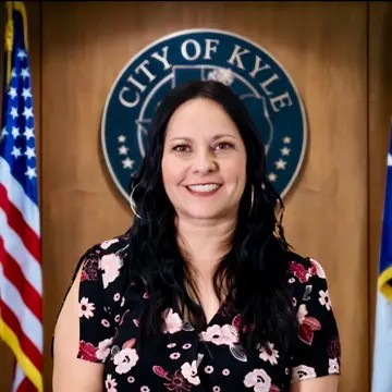 Yvonne Flores-Cale