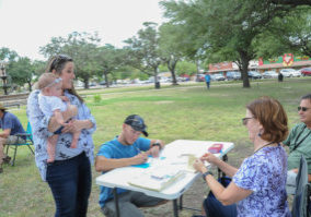 KBAD members register voters at the Kyle/Buda-Area Democrats Ice Cream Social on Aug. 5 at the Kyle City Square Park gazebo. 
Photo by Christopher Paul Cardoza